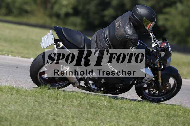 /43 08.08.2025 Discover the Bike ADR/Race 3 rot/410